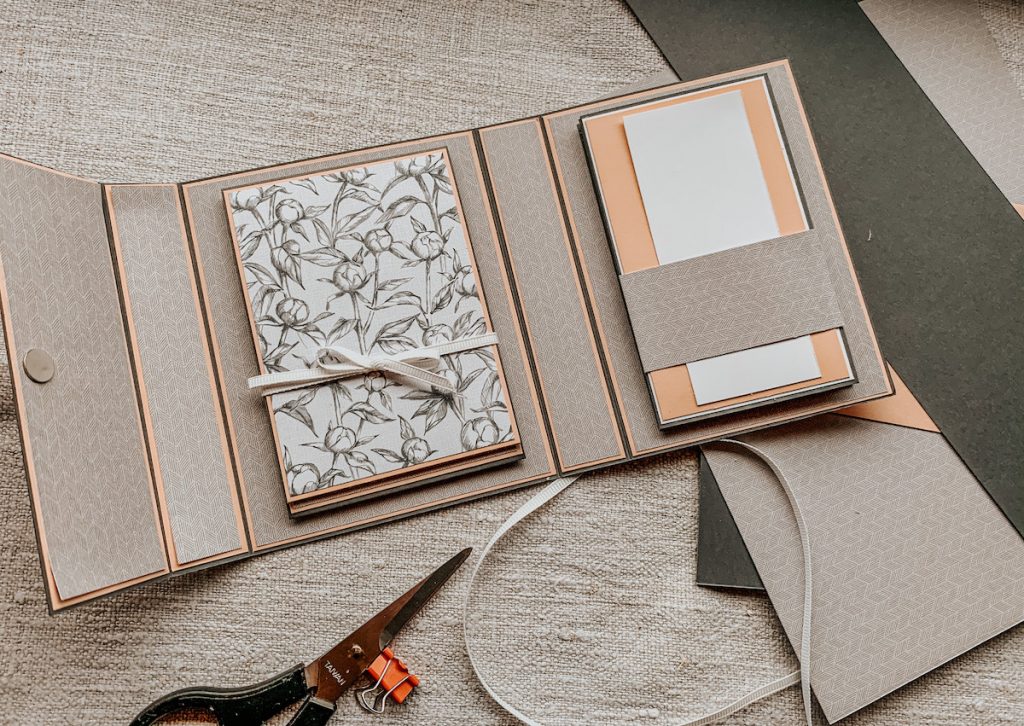 Minialbum mit Leporello